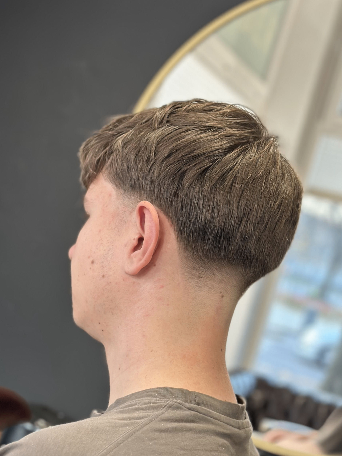 Taper fade wykonany w Beirut Barber Shop w Gdańsku.